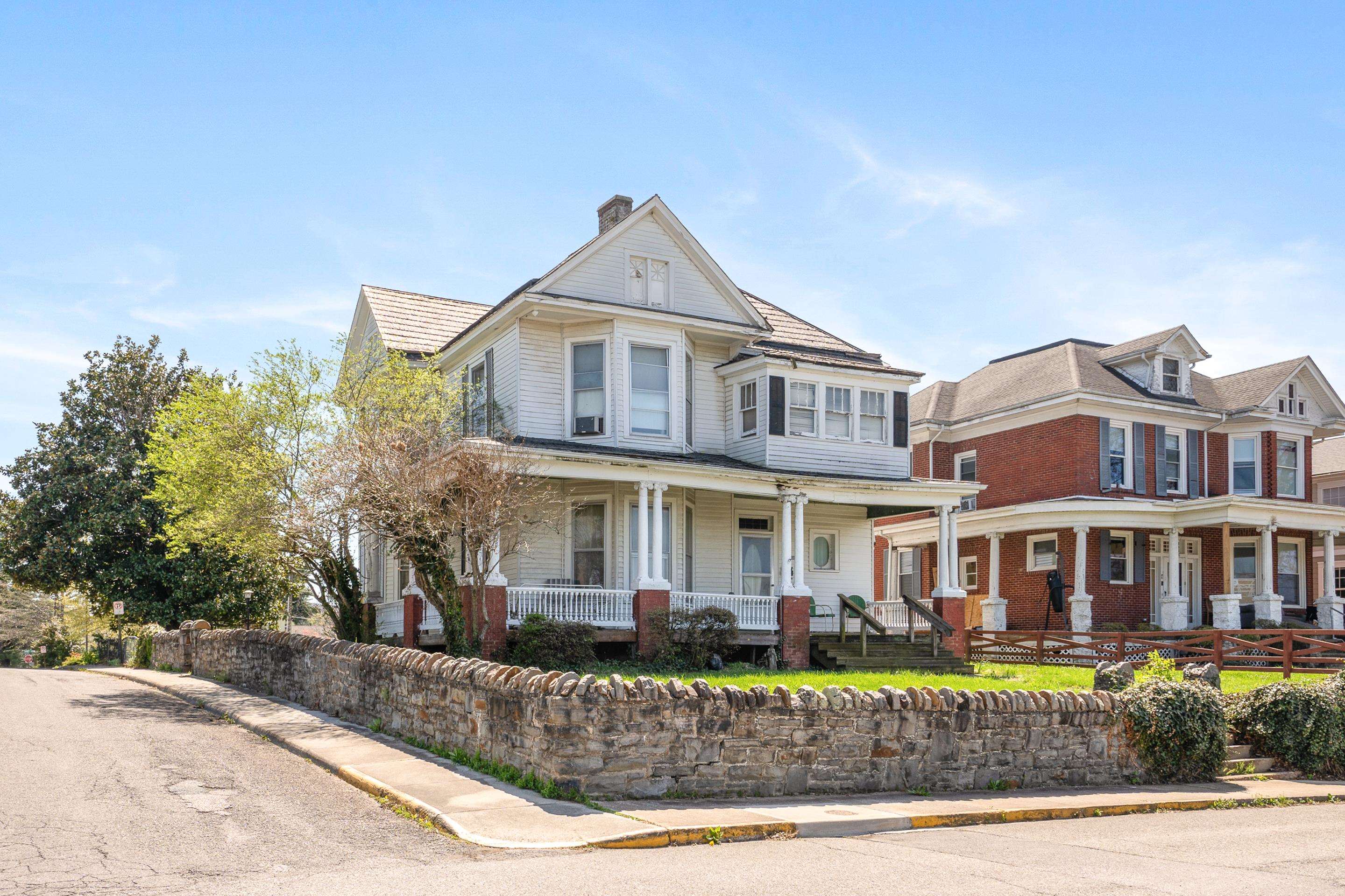 1201 Grove Avenue Radford VA 24141