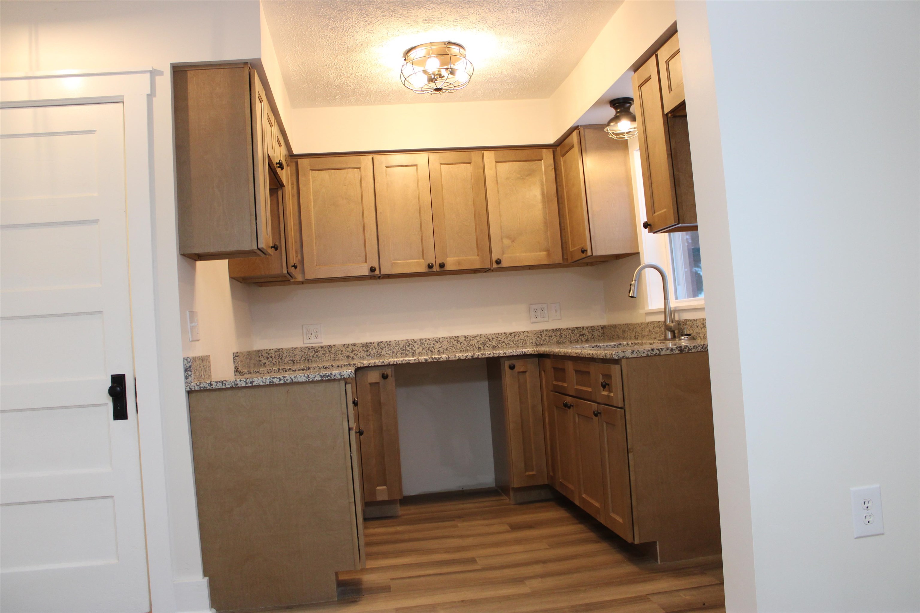 601 S Main Street Hillsville VA 24343