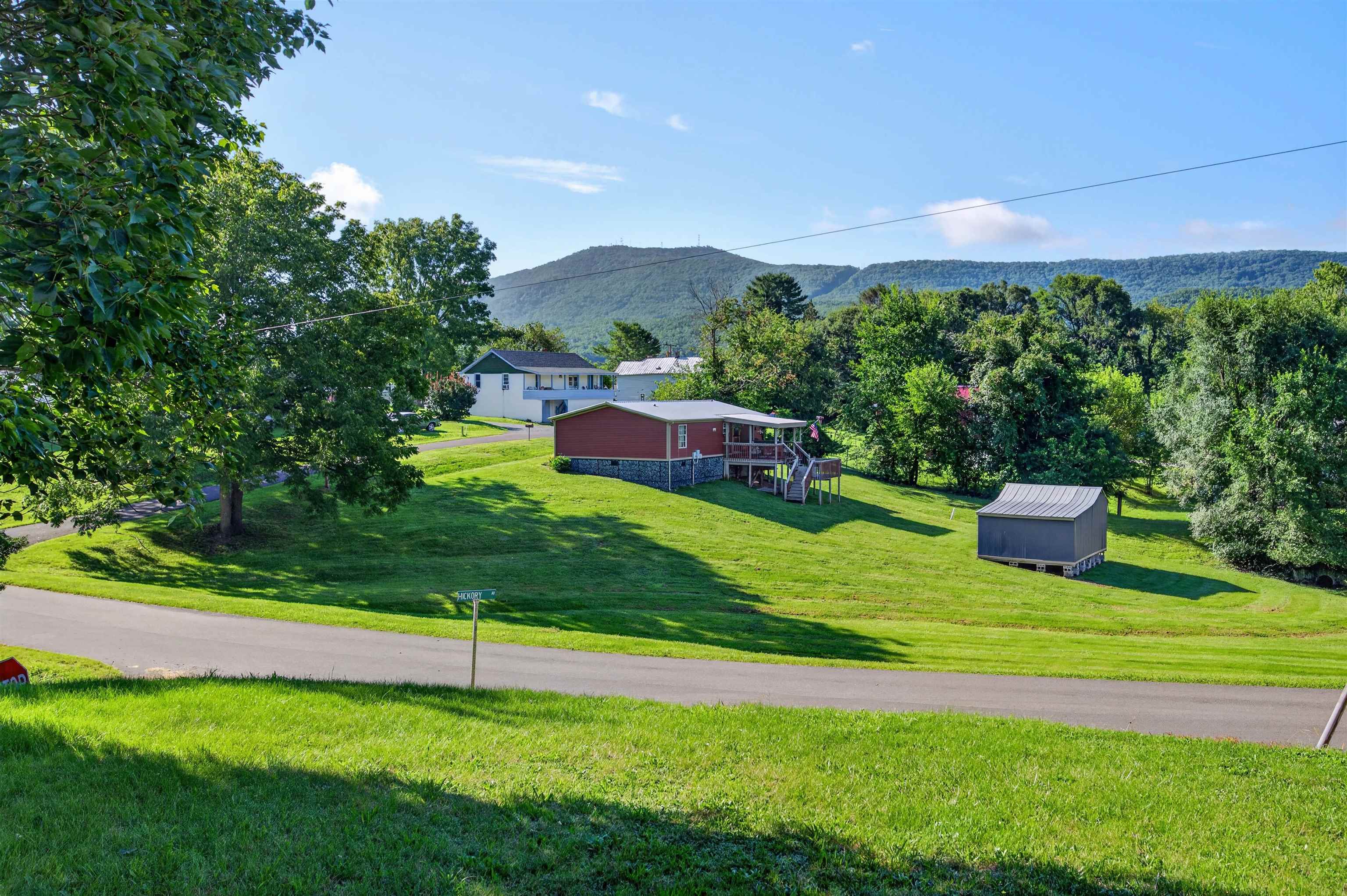 511 Hickory Avenue Pulaski VA 24301