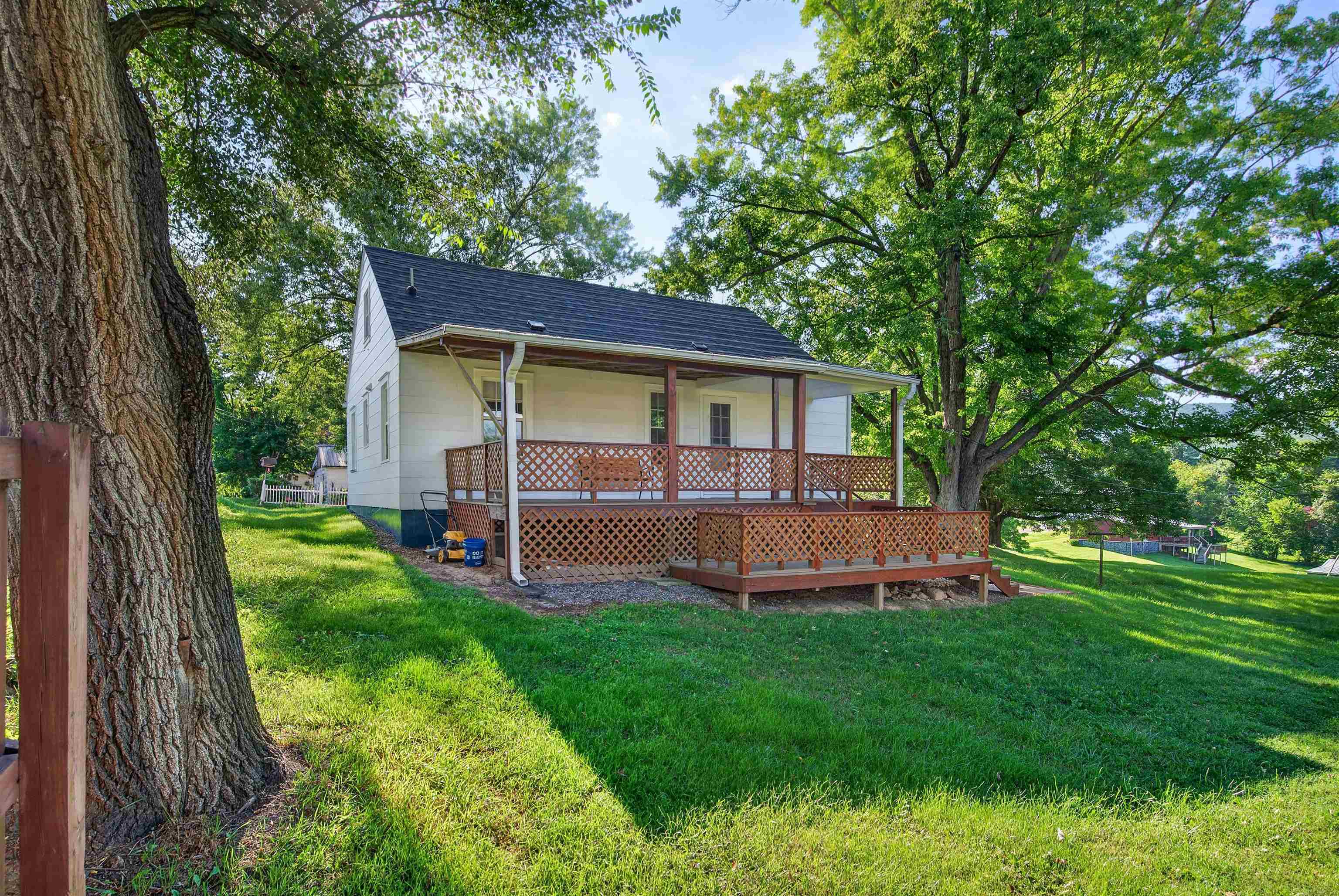 511 Hickory Avenue Pulaski VA 24301
