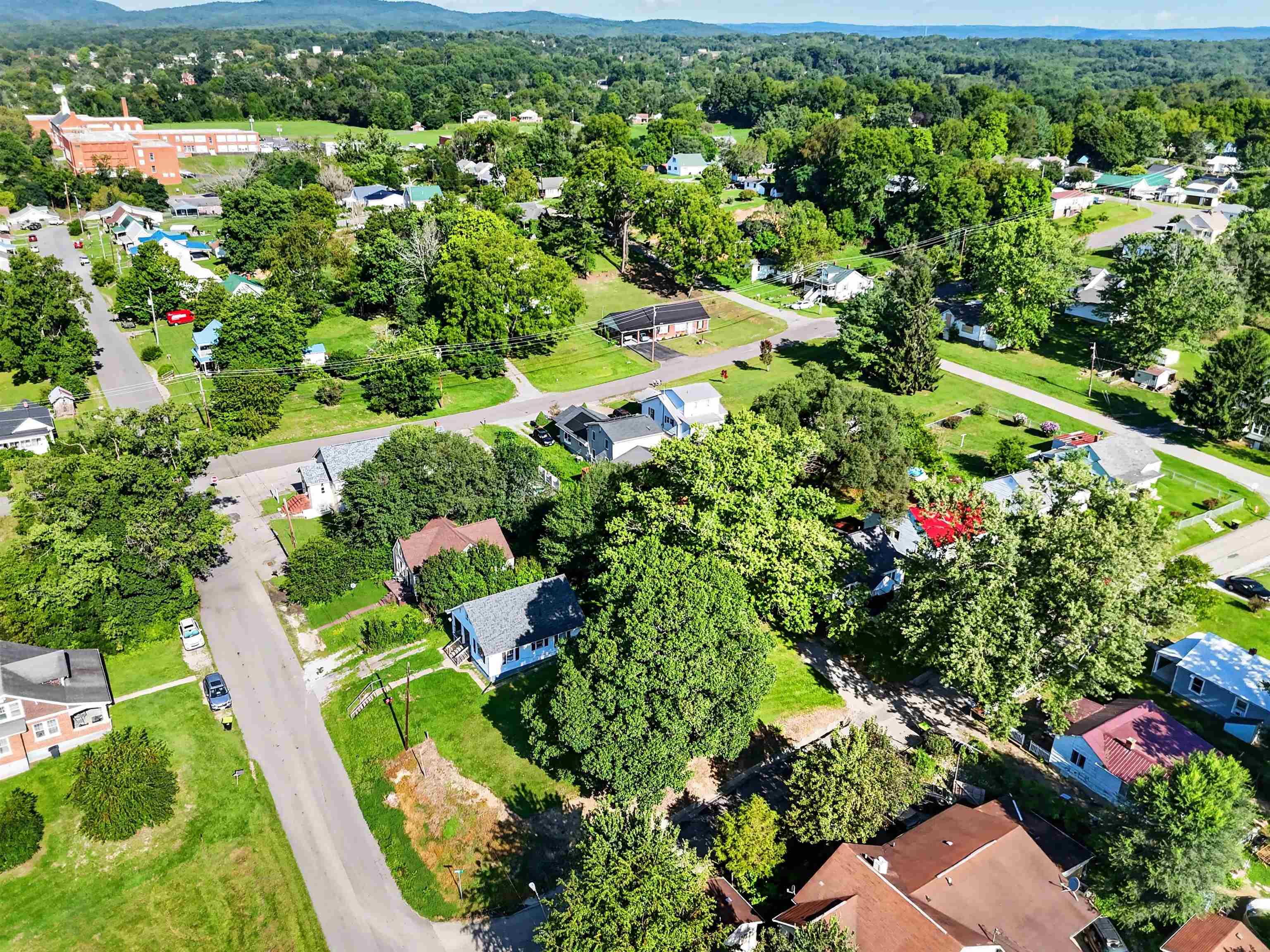 511 Hickory Avenue Pulaski VA 24301