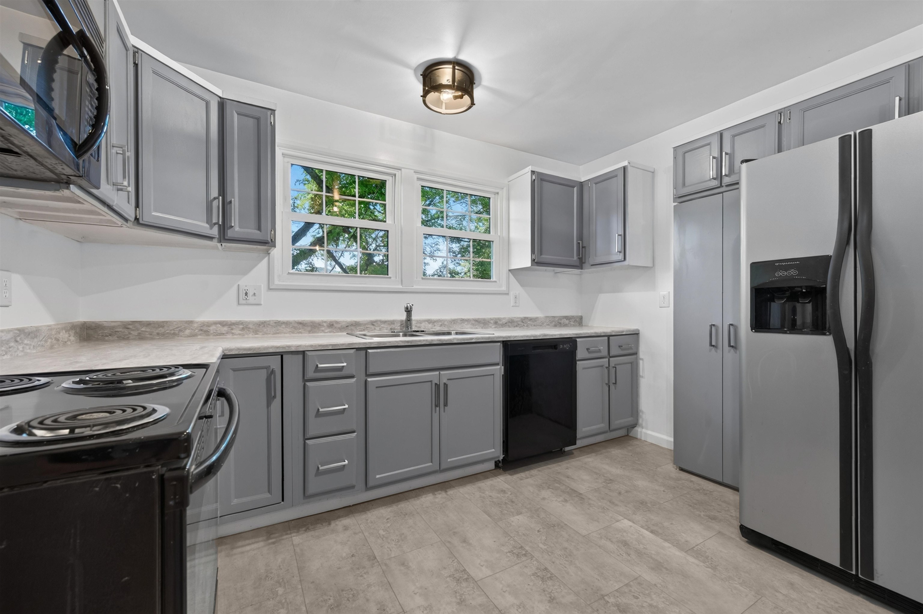 511 Hickory Avenue Pulaski VA 24301