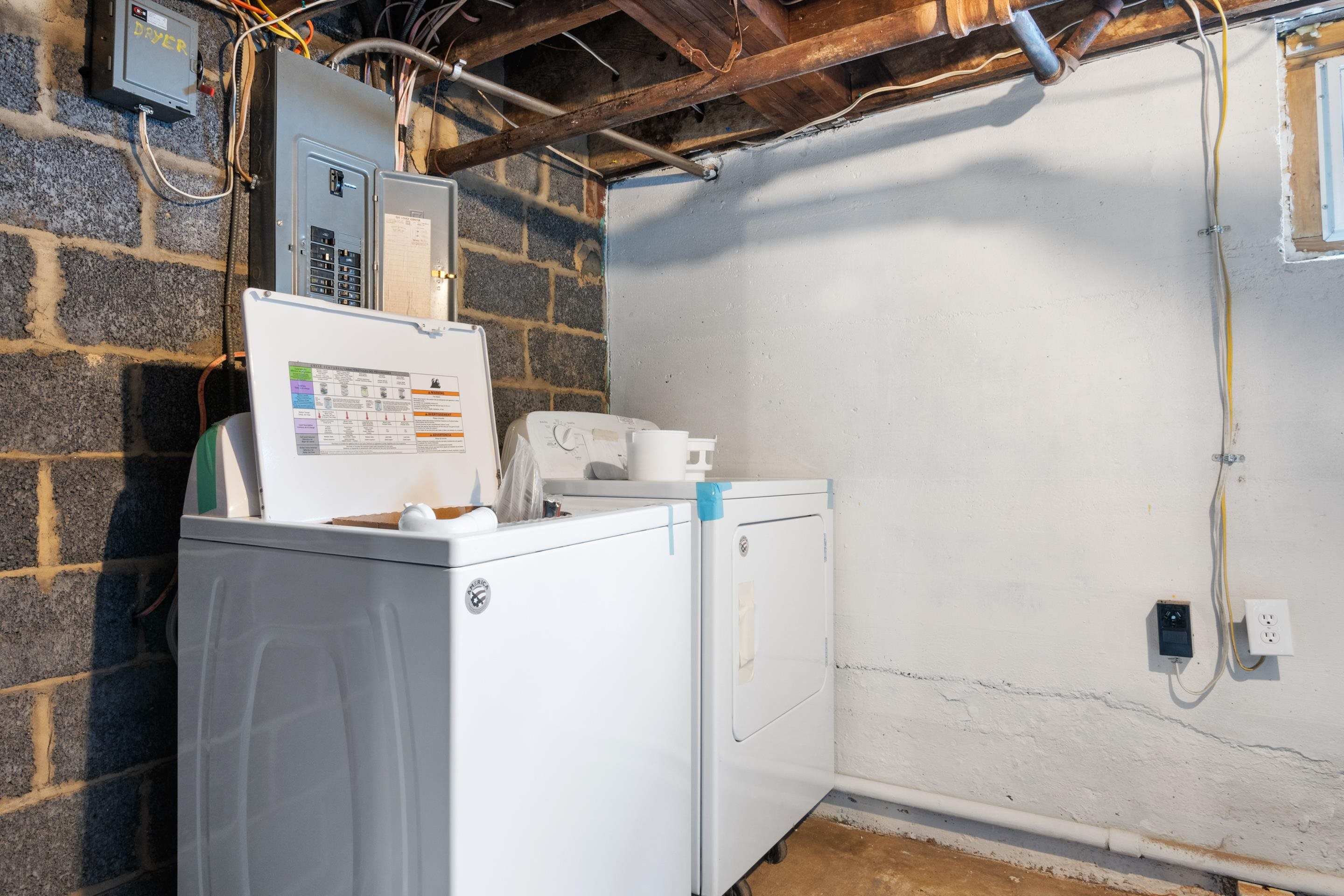 775 N 4th Street Wytheville VA 24382