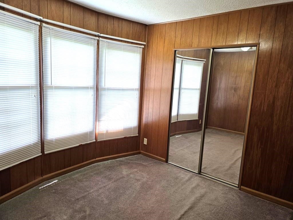 222 Stemwell Lane Austinville VA 24312