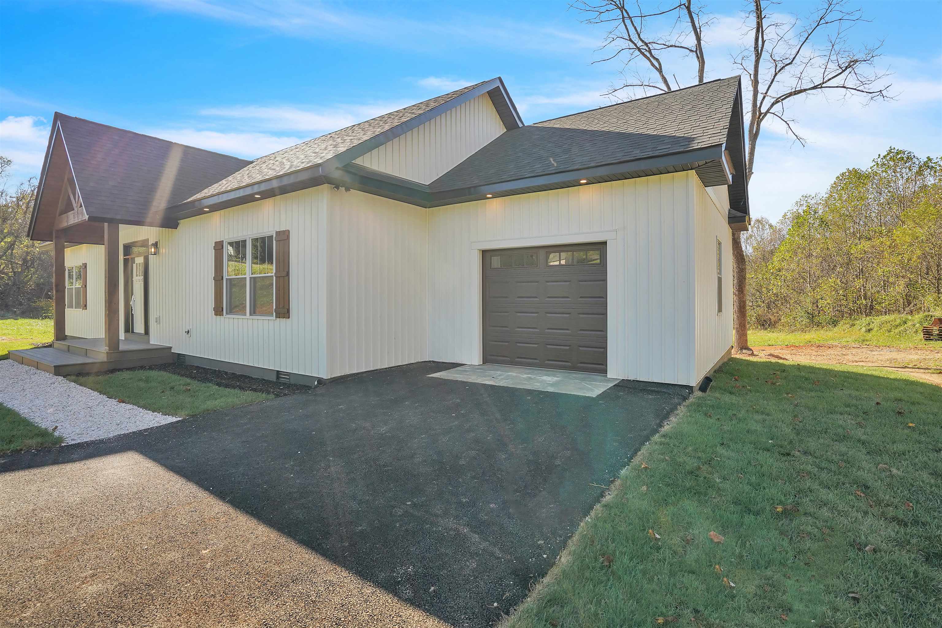 124 Bowens Road Pembroke VA 24136