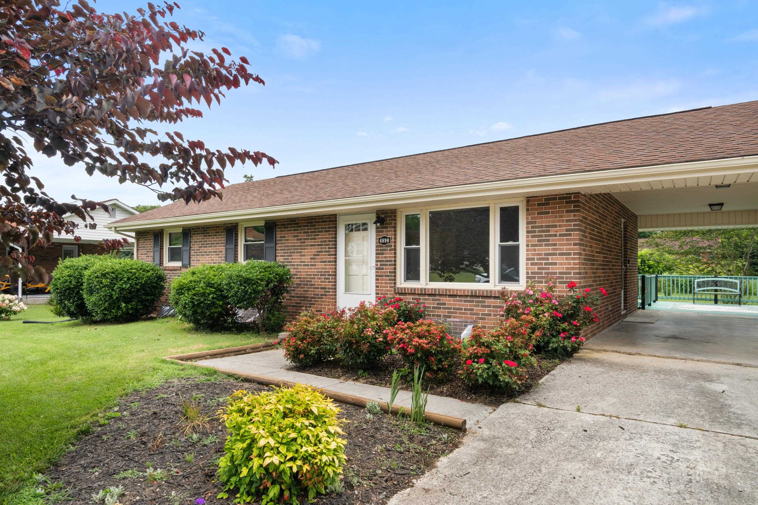 6890 Riverbend Drive Radford VA 24141