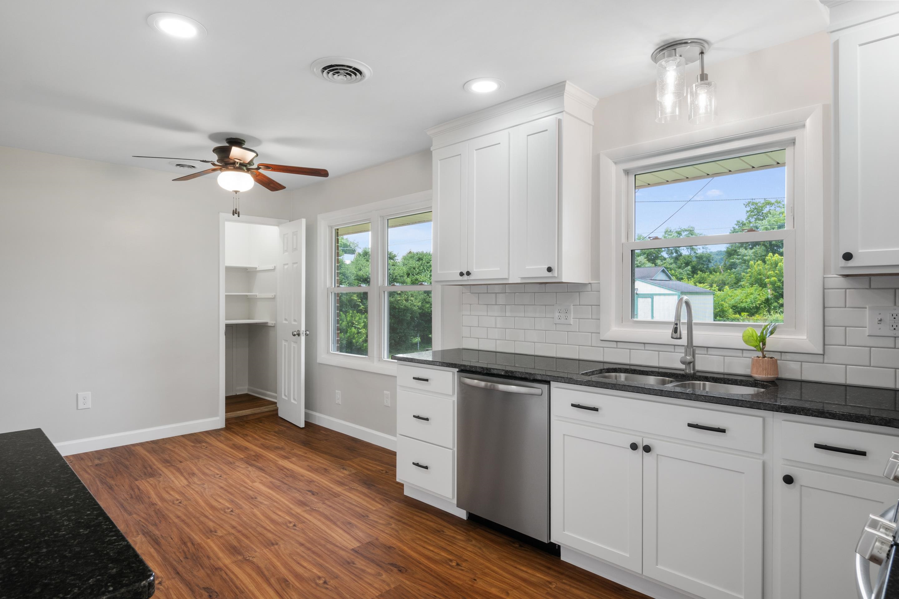 6890 Riverbend Drive Radford VA 24141