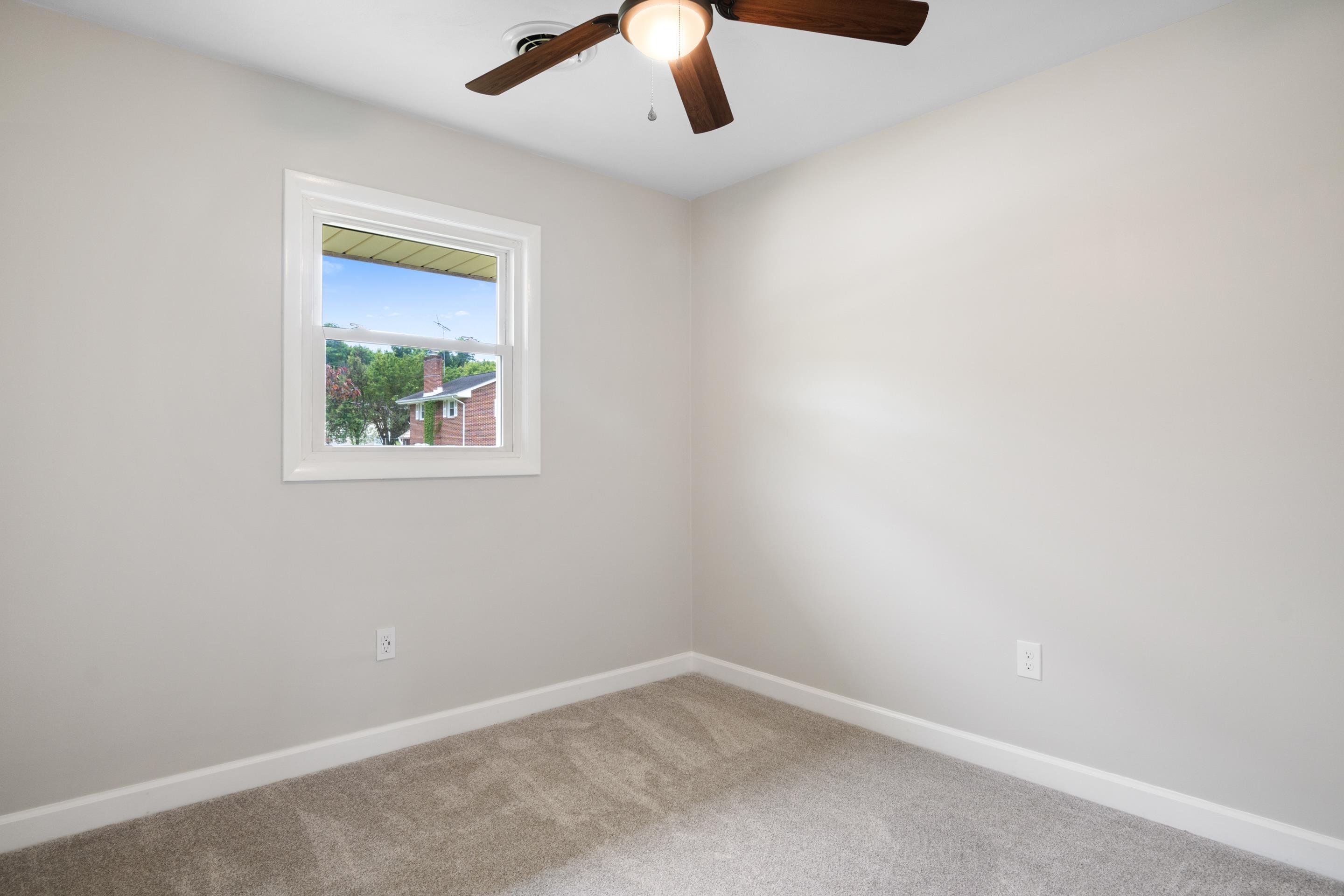 6890 Riverbend Drive Radford VA 24141