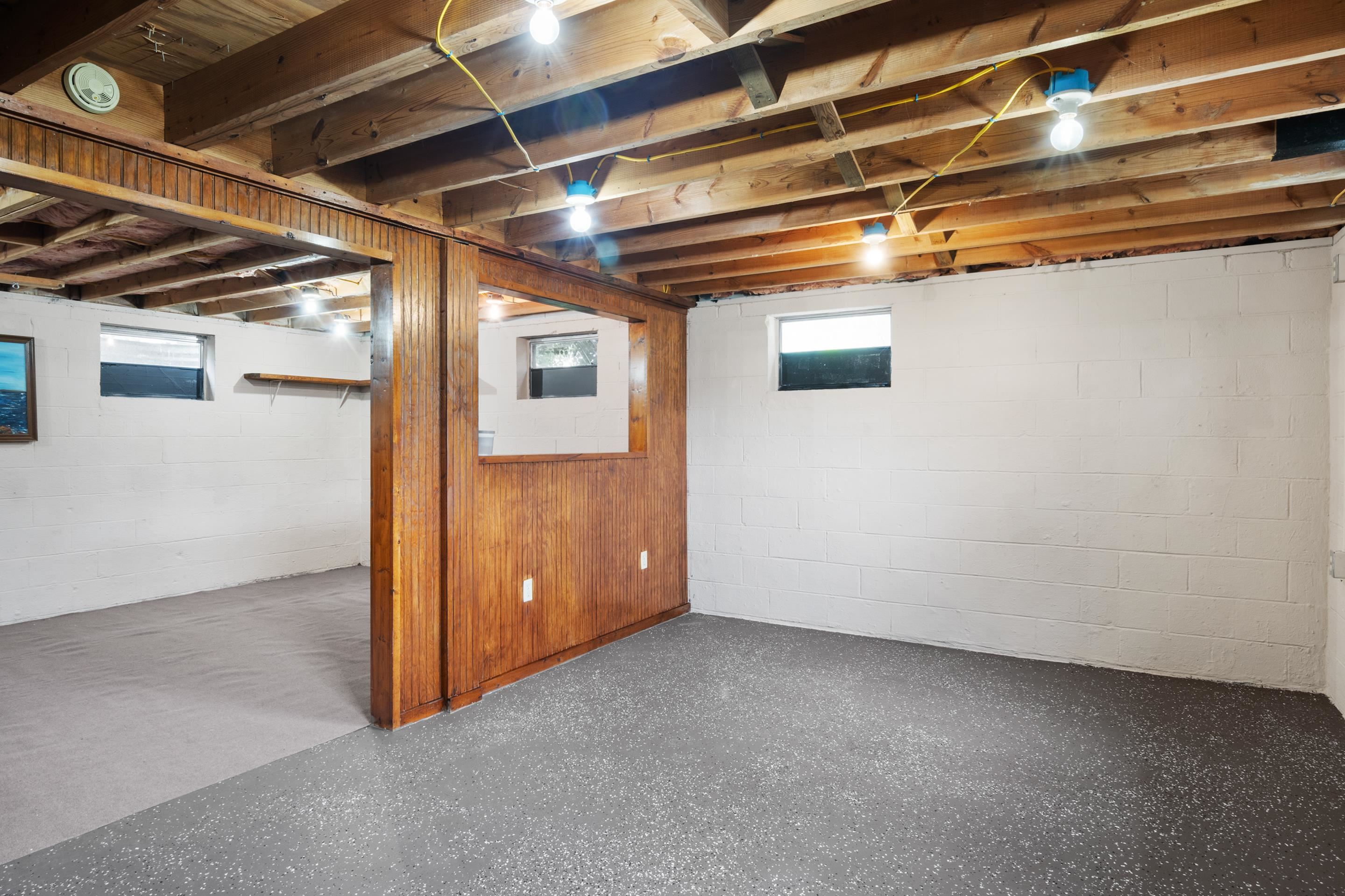 6890 Riverbend Drive Radford VA 24141