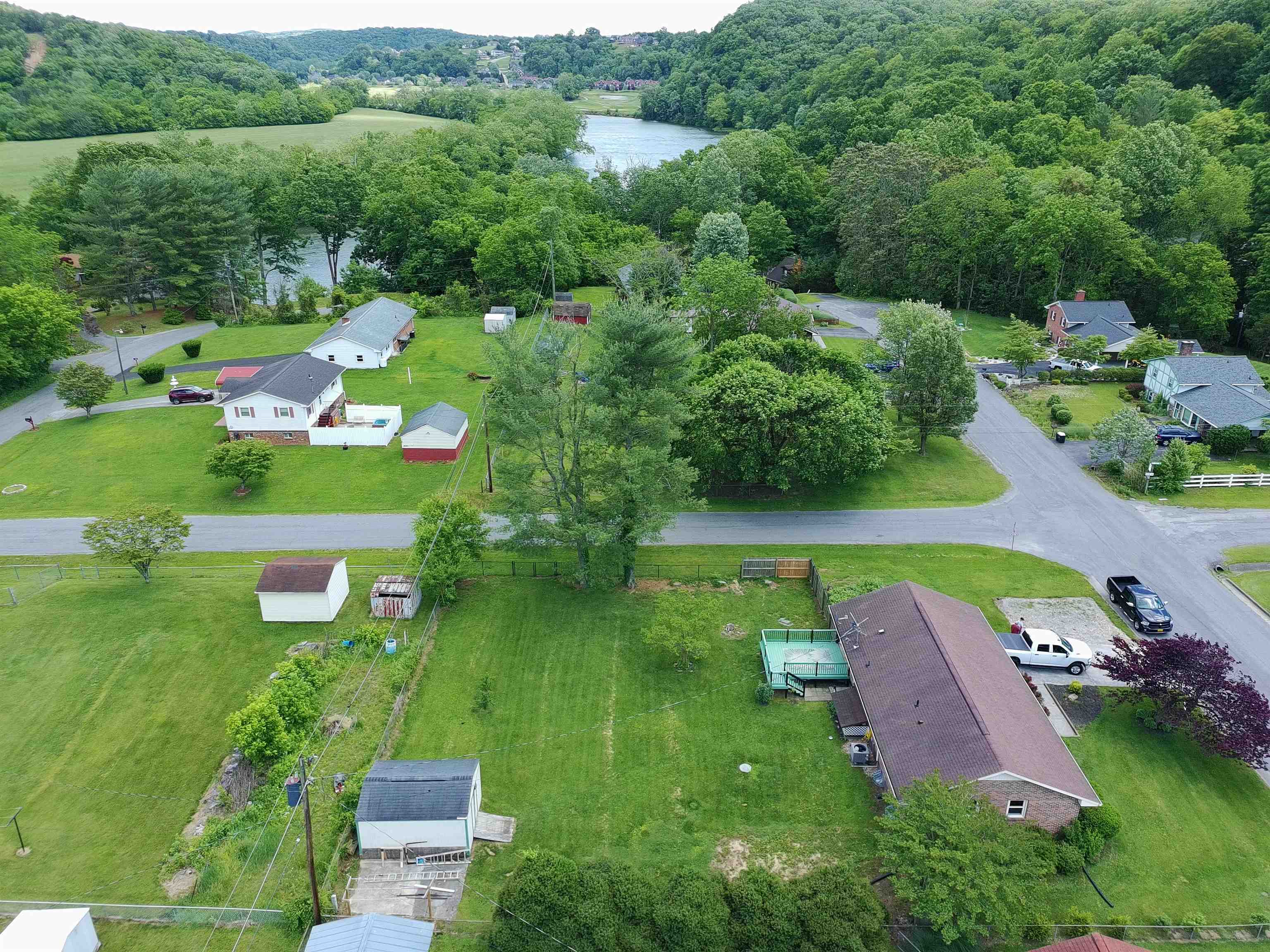 6890 Riverbend Drive Radford VA 24141