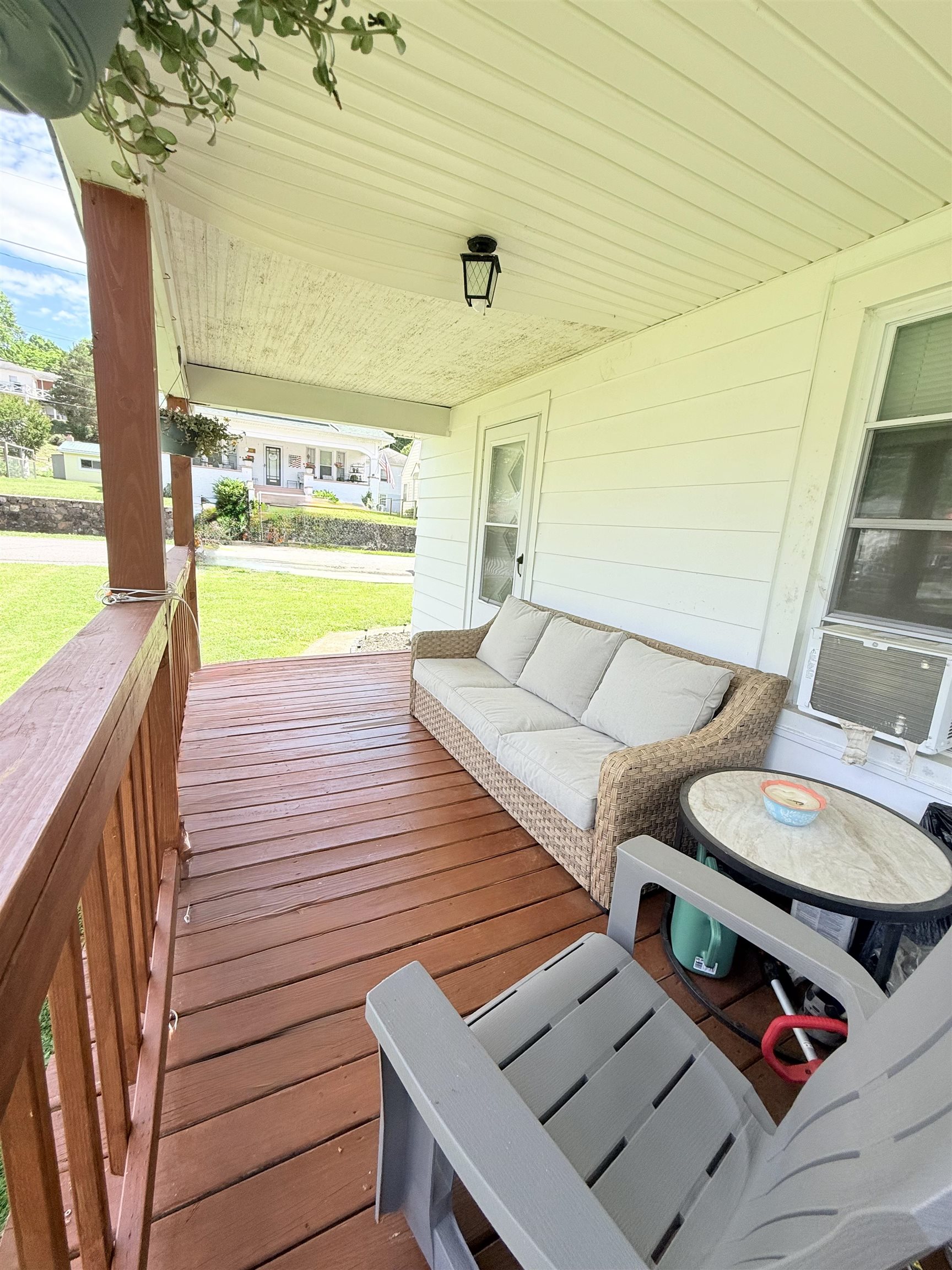 705 Westview Street Narrows VA 24124