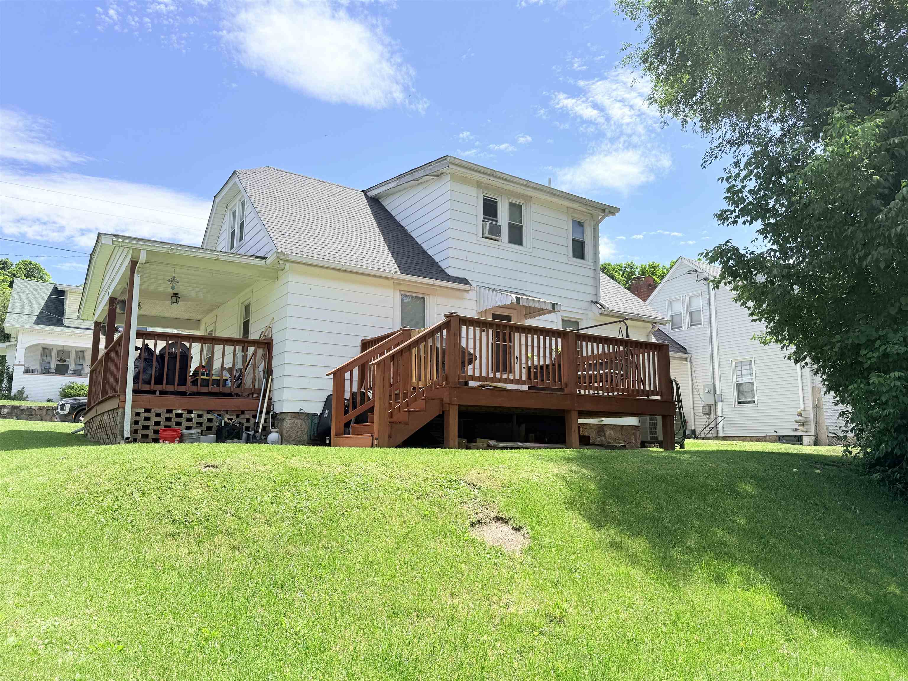 705 Westview Street Narrows VA 24124