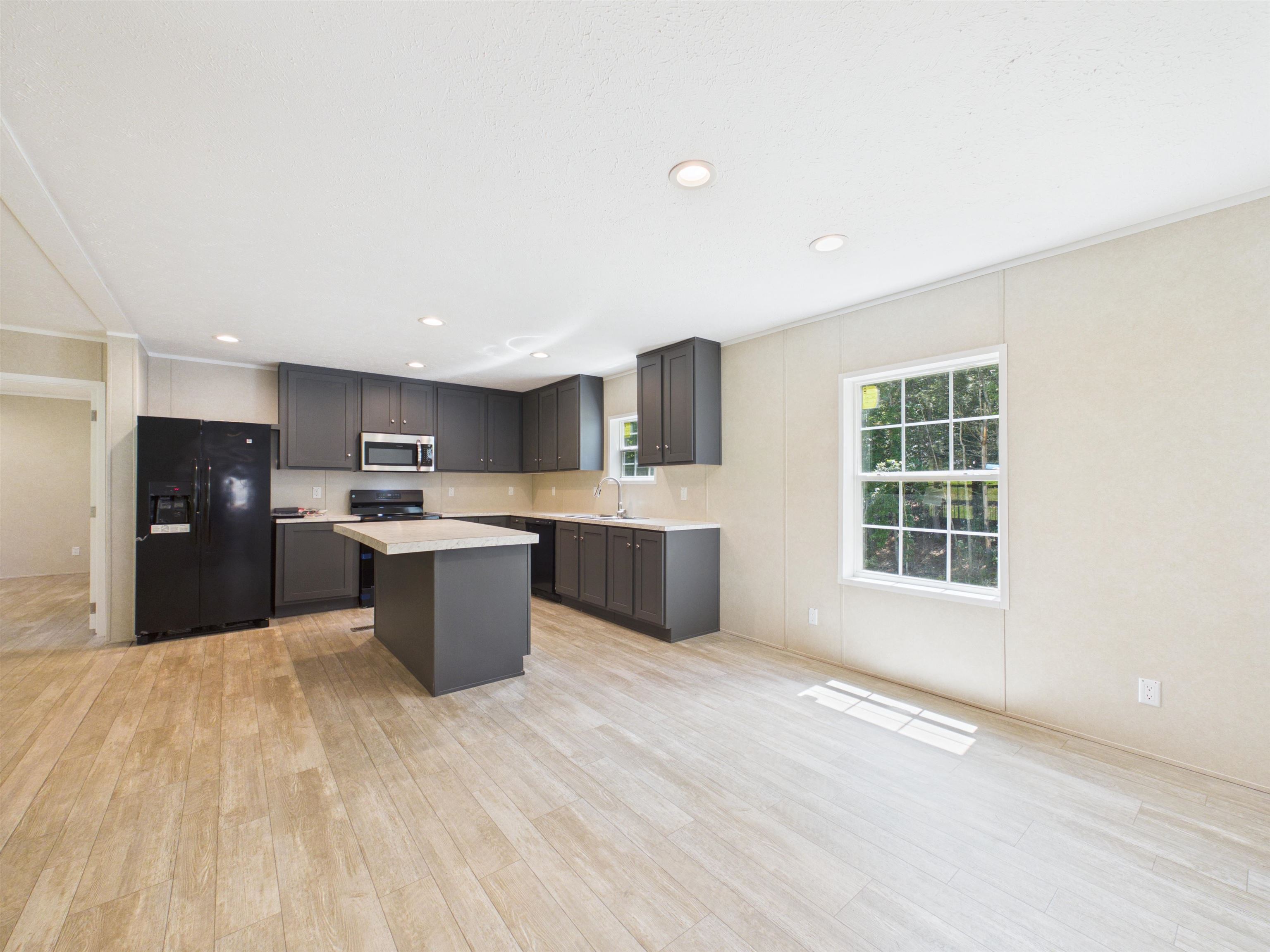 246 Wood Lane Hillsville VA 24343