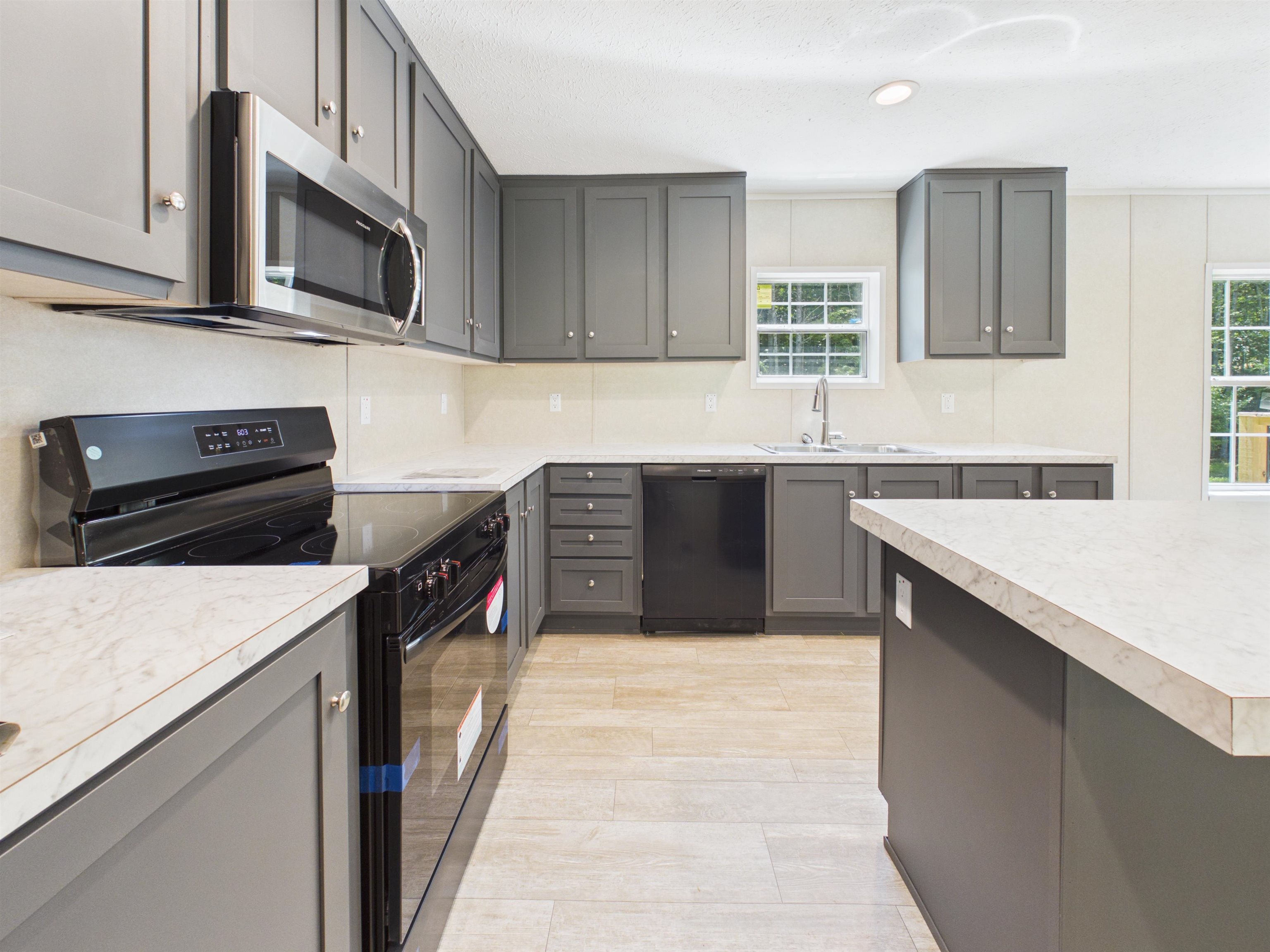 246 Wood Lane Hillsville VA 24343