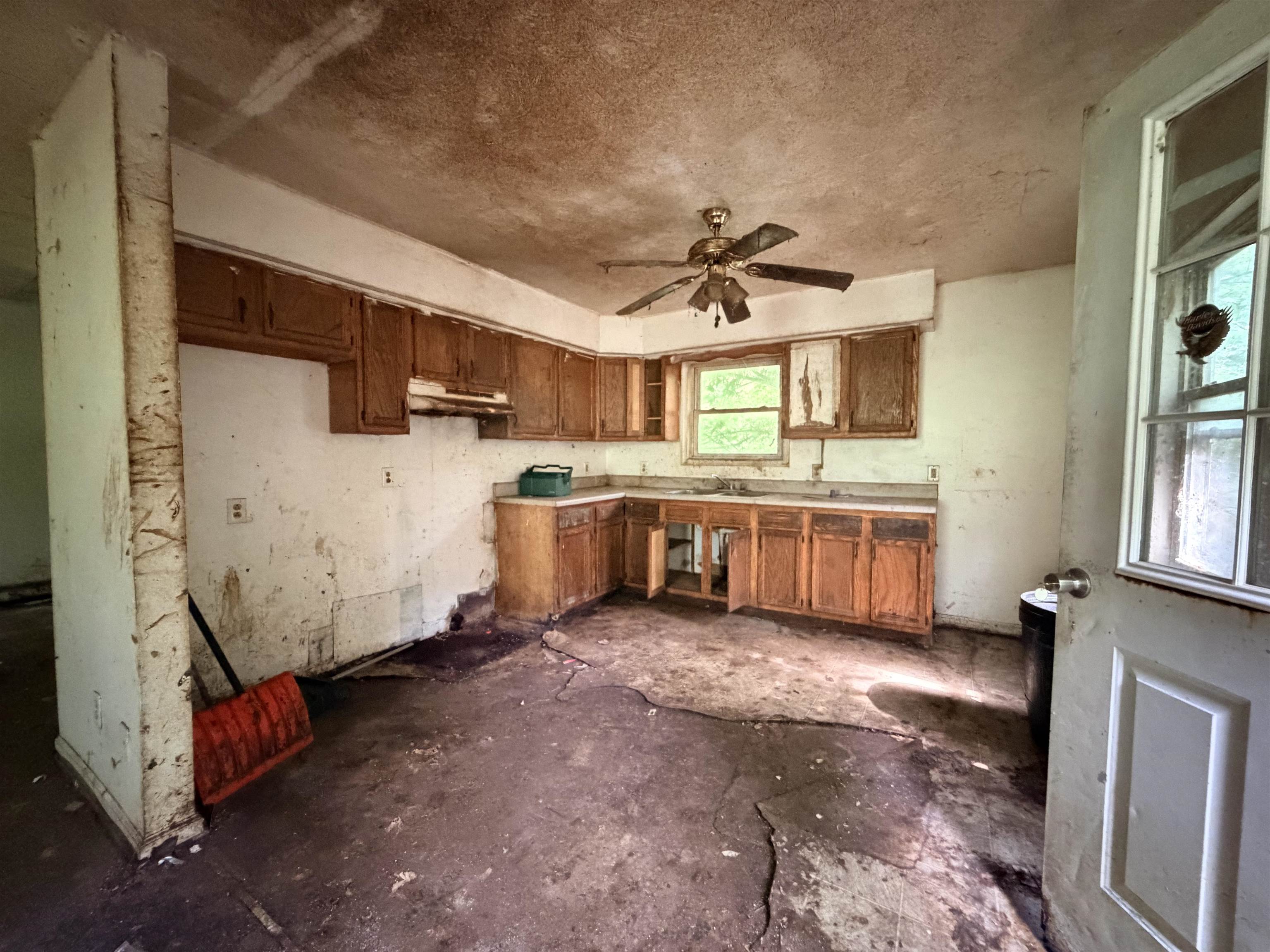 227 & 229 Sunny Ridge Road Pearisburg VA 24134