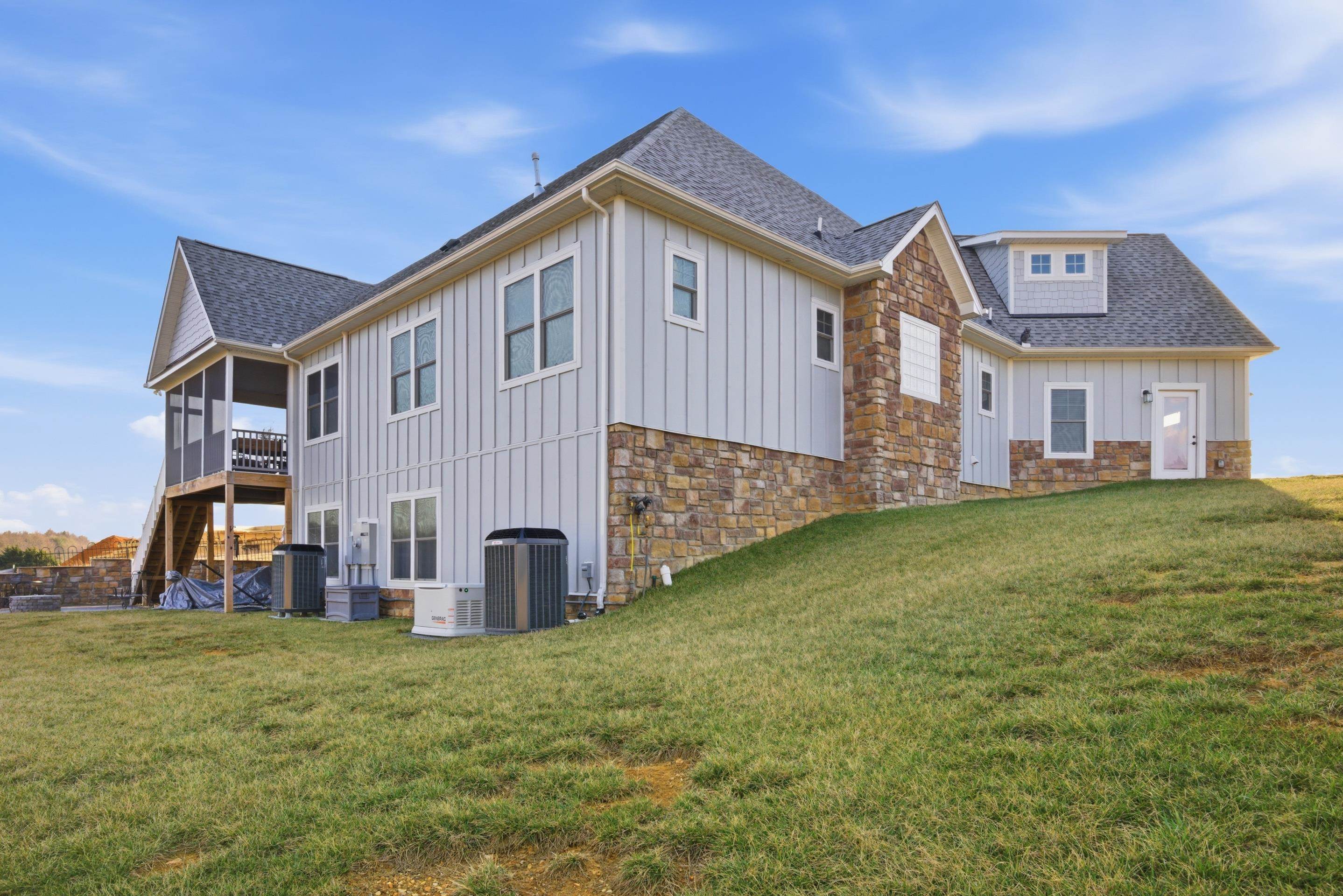 6671 Tanager Lane Dublin VA 24084