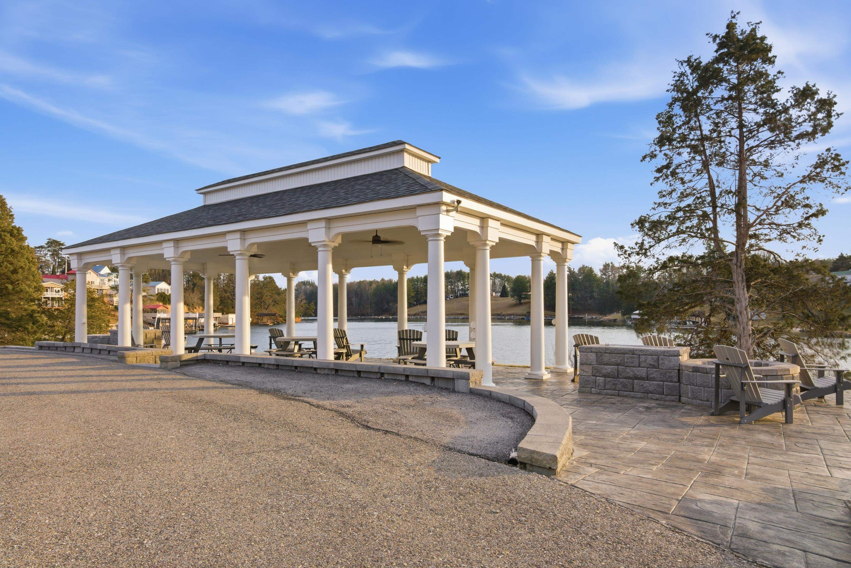 6671 Tanager Lane Dublin VA 24084