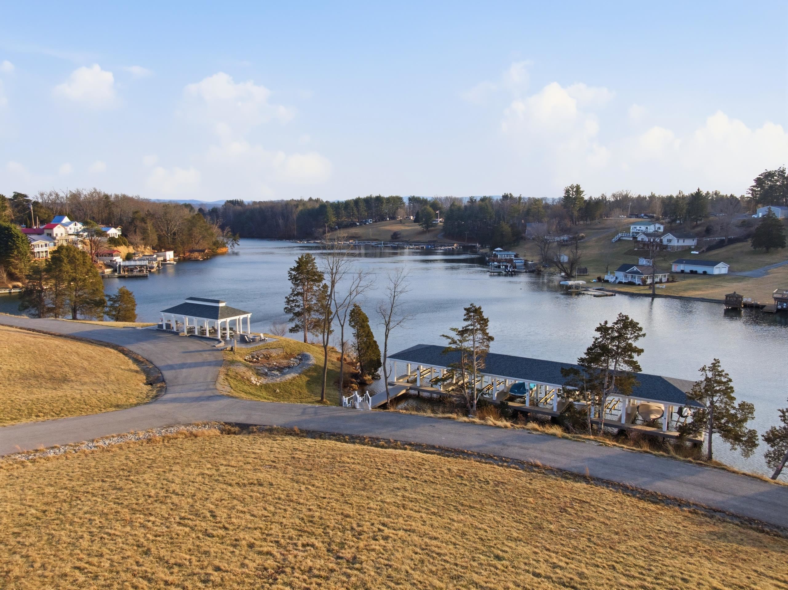 6671 Tanager Lane Dublin VA 24084