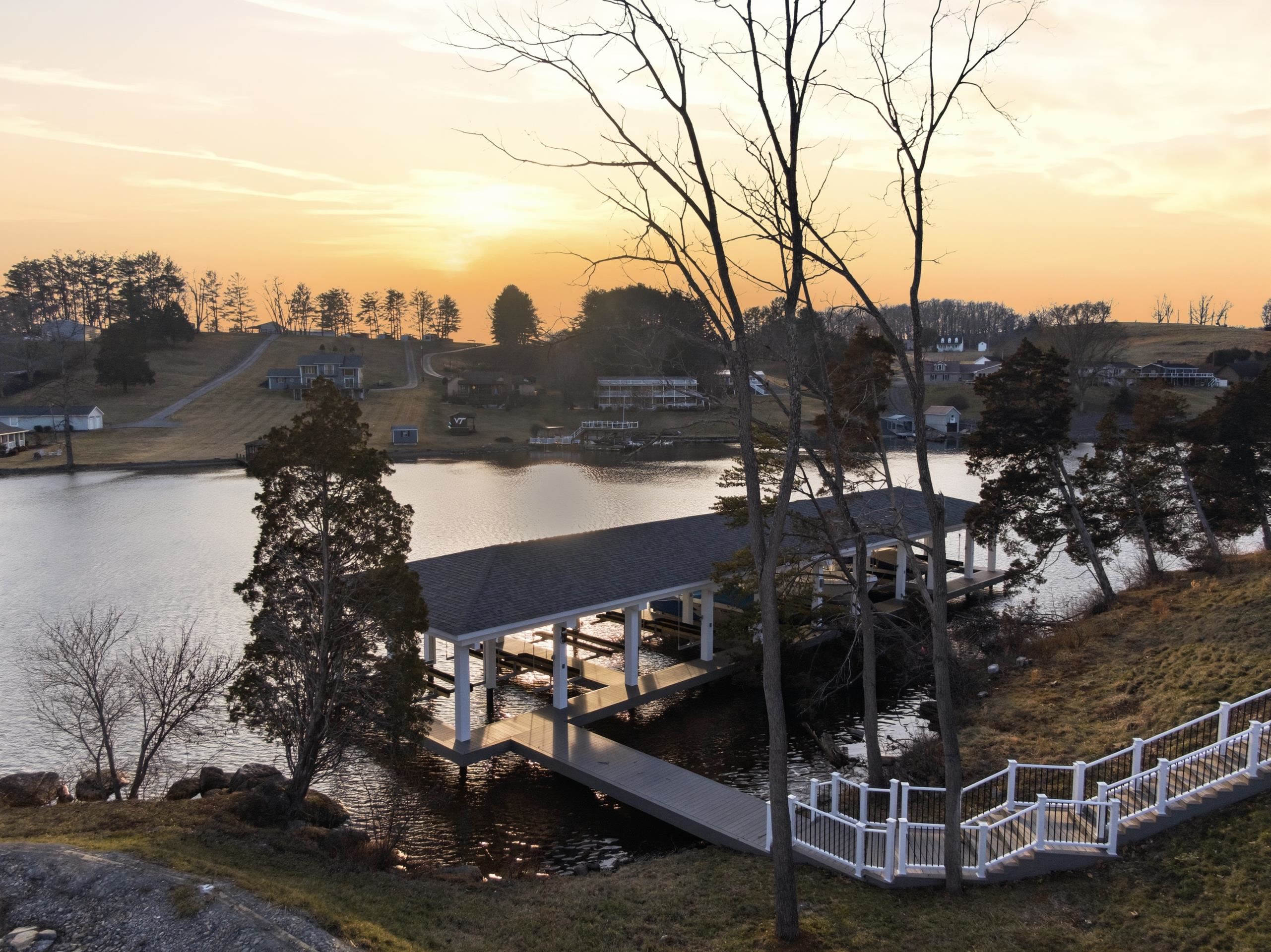 6671 Tanager Lane Dublin VA 24084