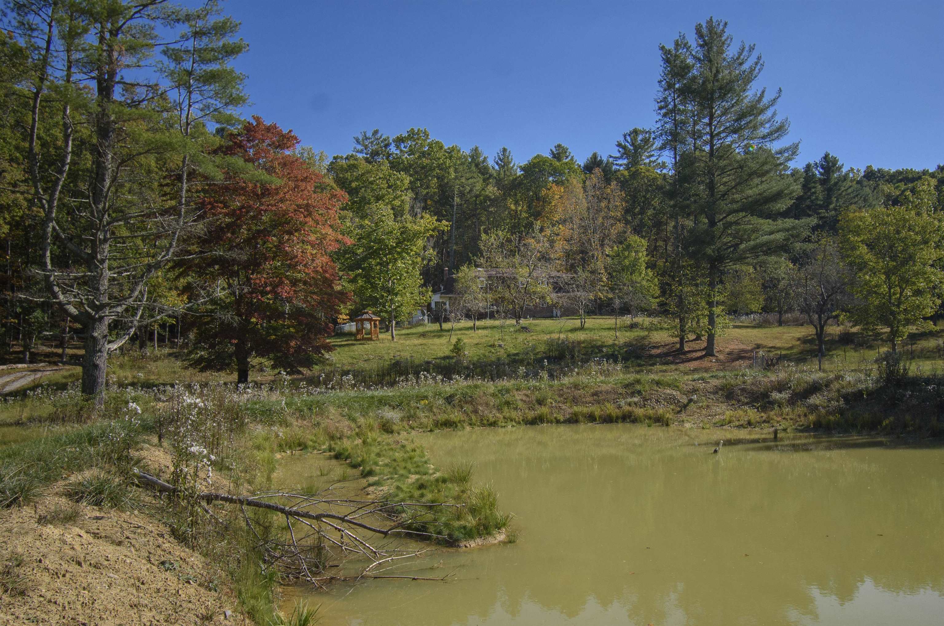 4146 Little Creek Highway Dublin VA 24084