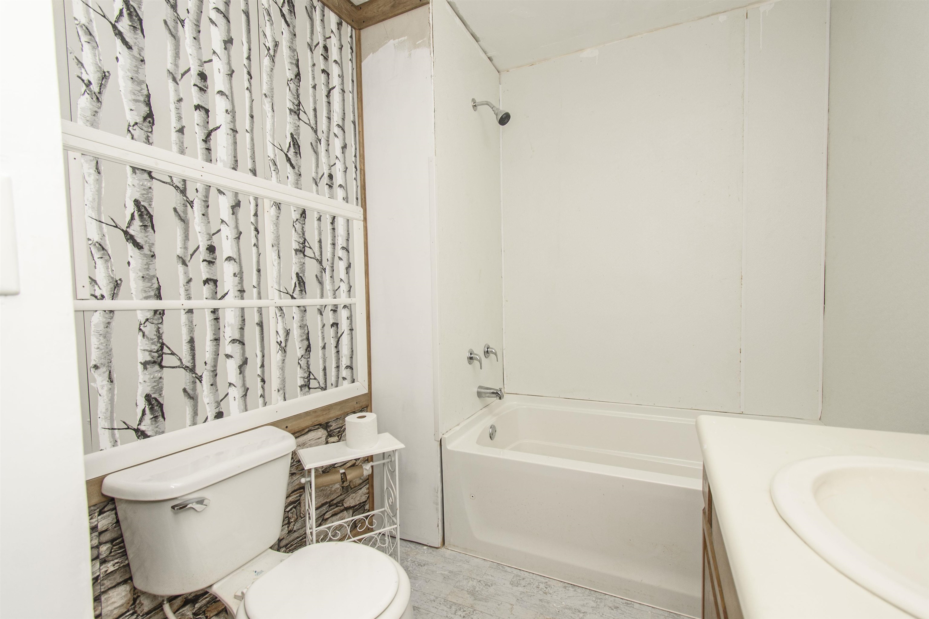 4146 Little Creek Highway Dublin VA 24084