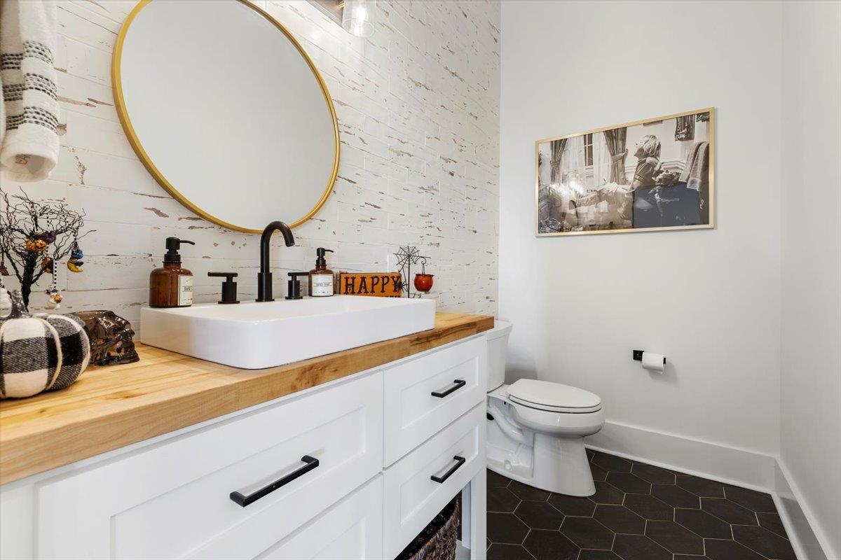 932 Mount Mission Church Road Blacksburg VA 24060