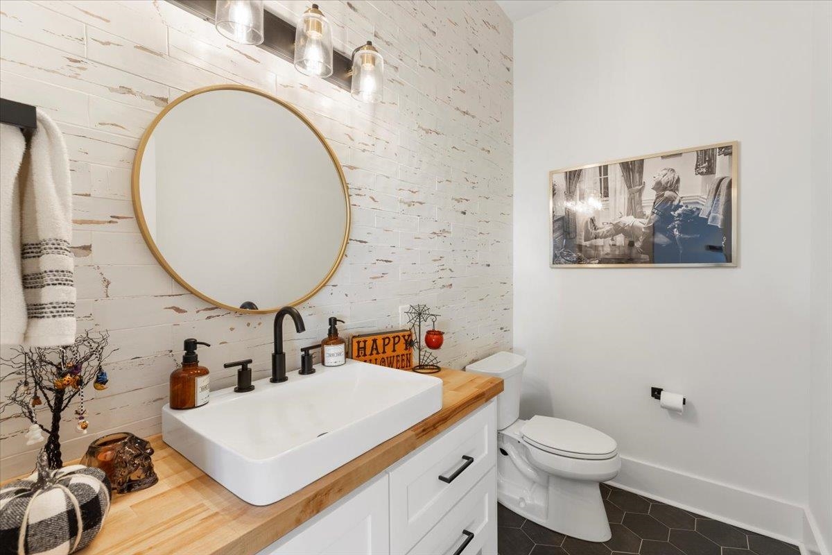 932 Mount Mission Church Road Blacksburg VA 24060