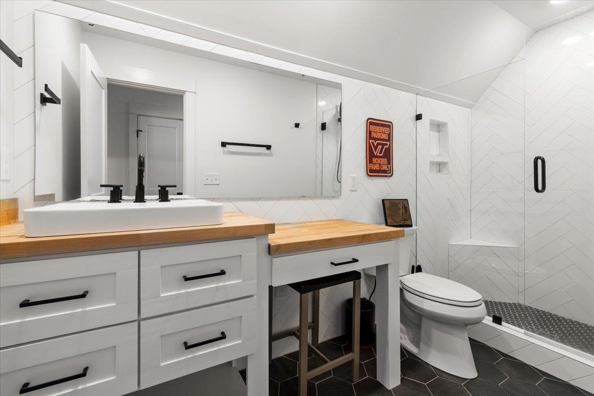 932 Mount Mission Church Road Blacksburg VA 24060