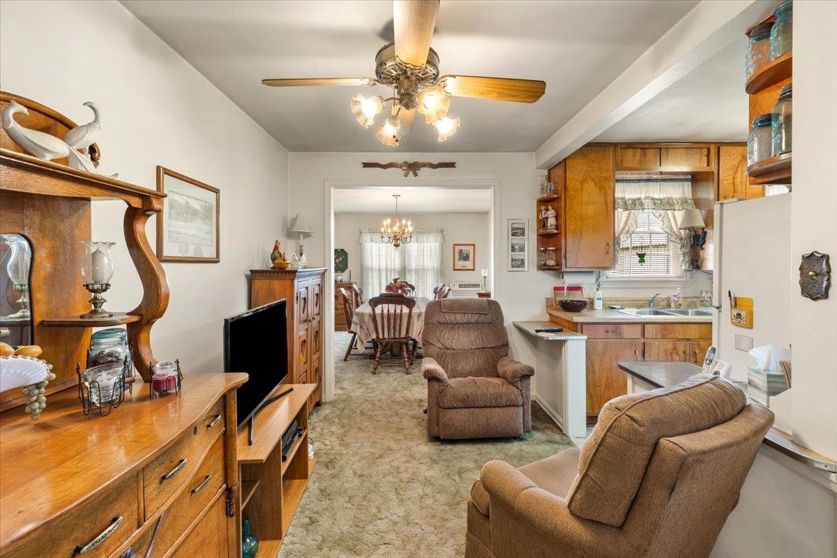 113 Roberta Street Narrows VA 24124