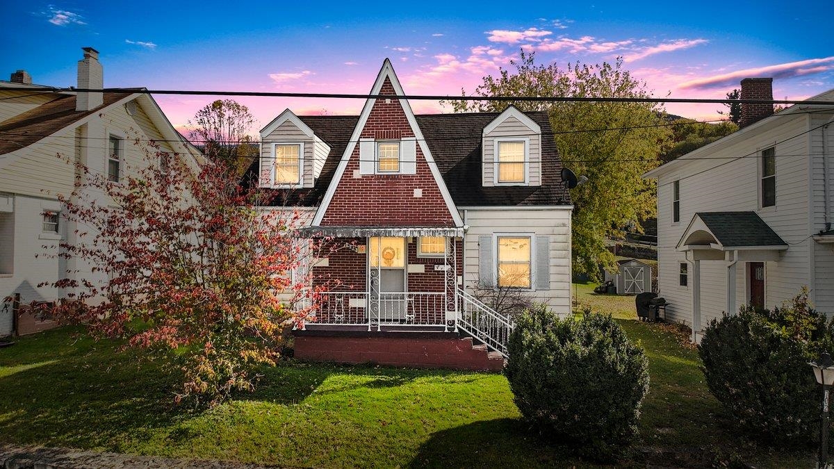 Narrows VA, 702 Westview Street