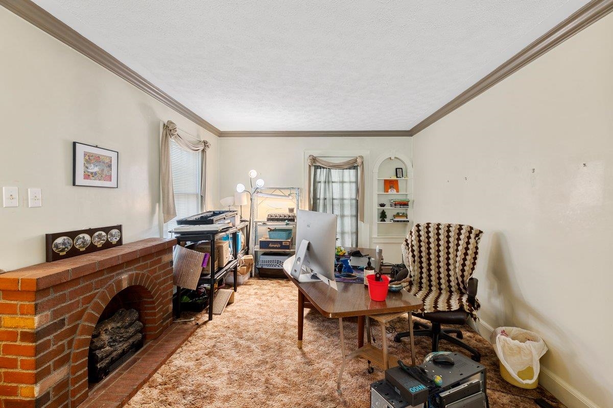 702 Westview Street Narrows VA 24124