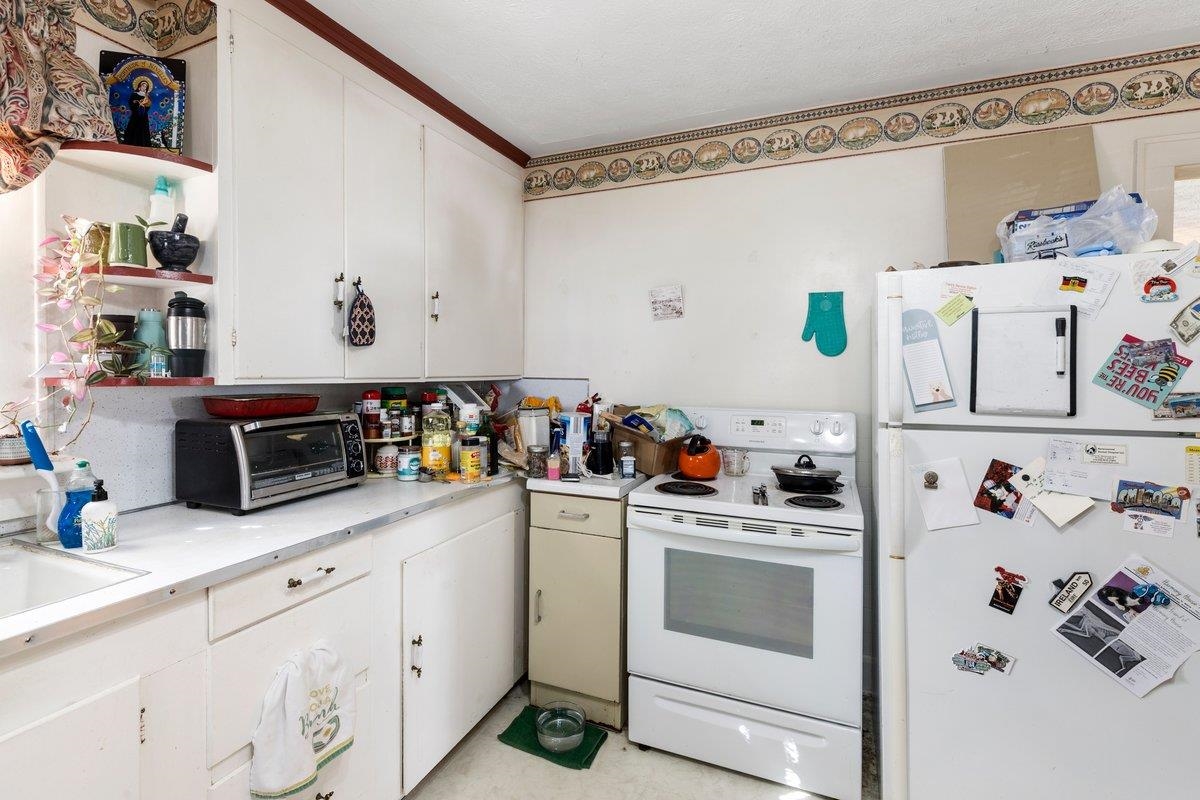 702 Westview Street Narrows VA 24124