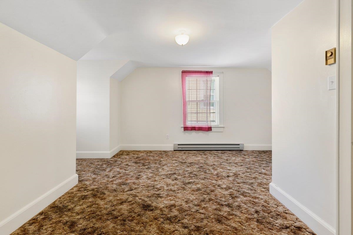 702 Westview Street Narrows VA 24124