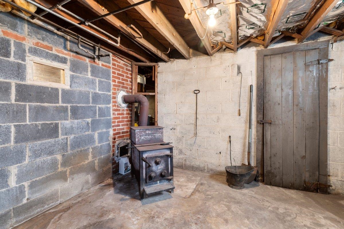 702 Westview Street Narrows VA 24124