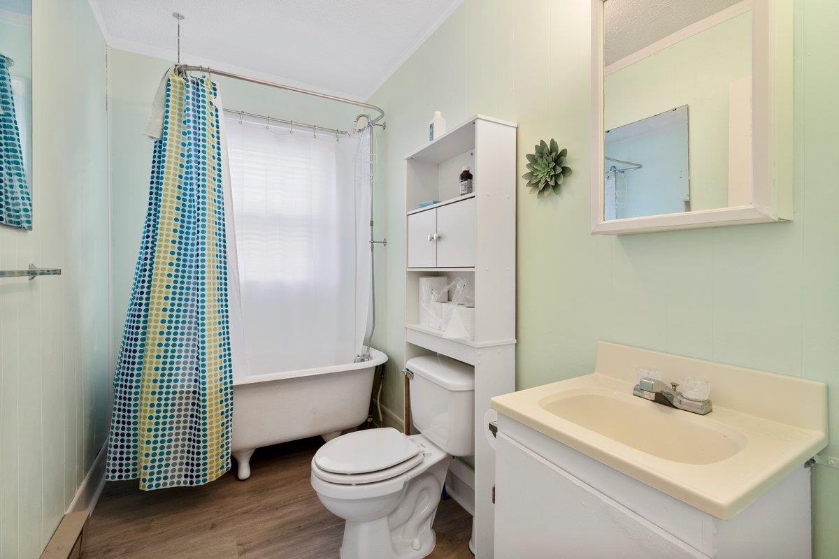 702 Westview Street Narrows VA 24124