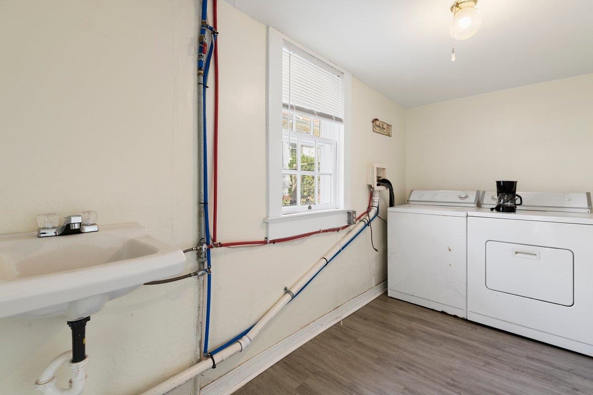 702 Westview Street Narrows VA 24124