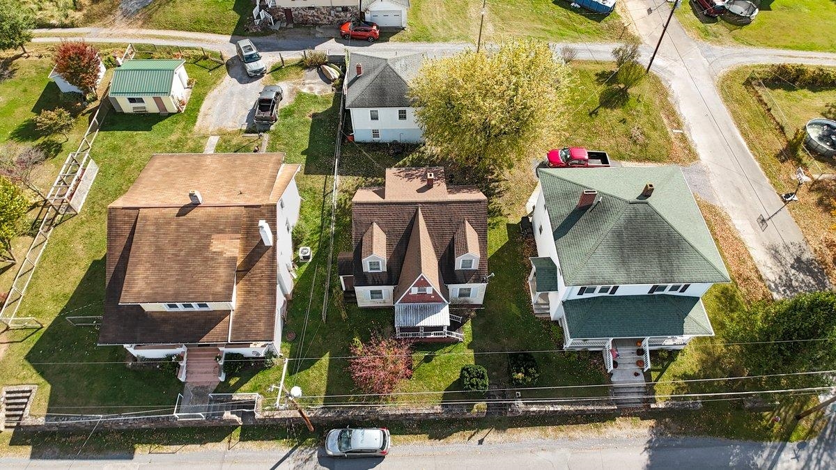 702 Westview Street Narrows VA 24124