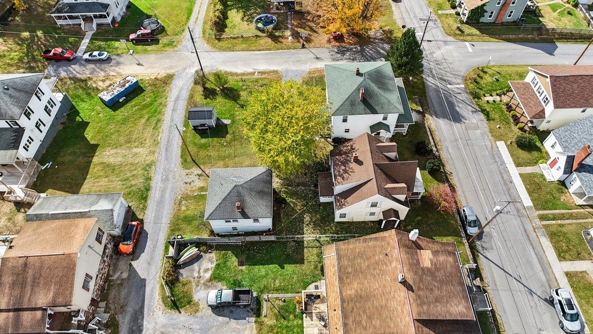 702 Westview Street Narrows VA 24124