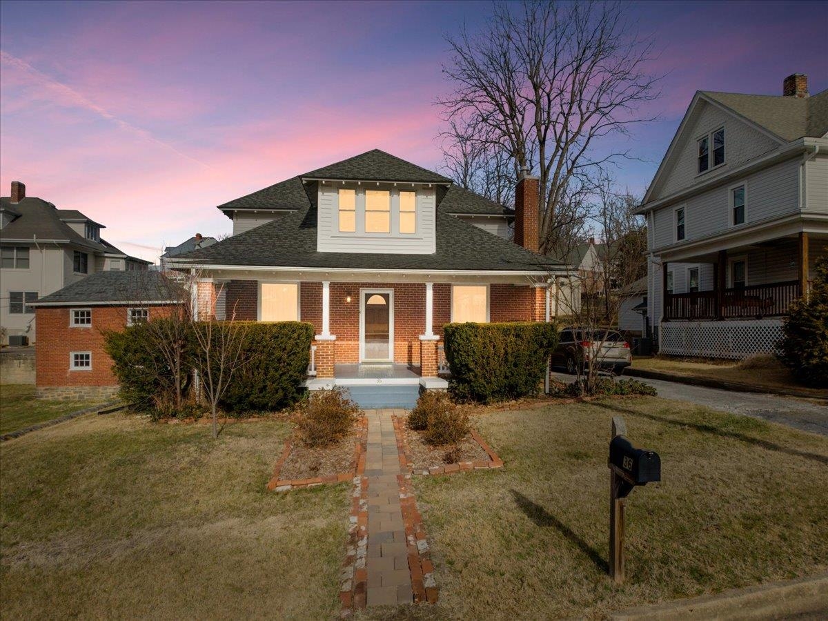 36 8th Street NW Pulaski VA 24301