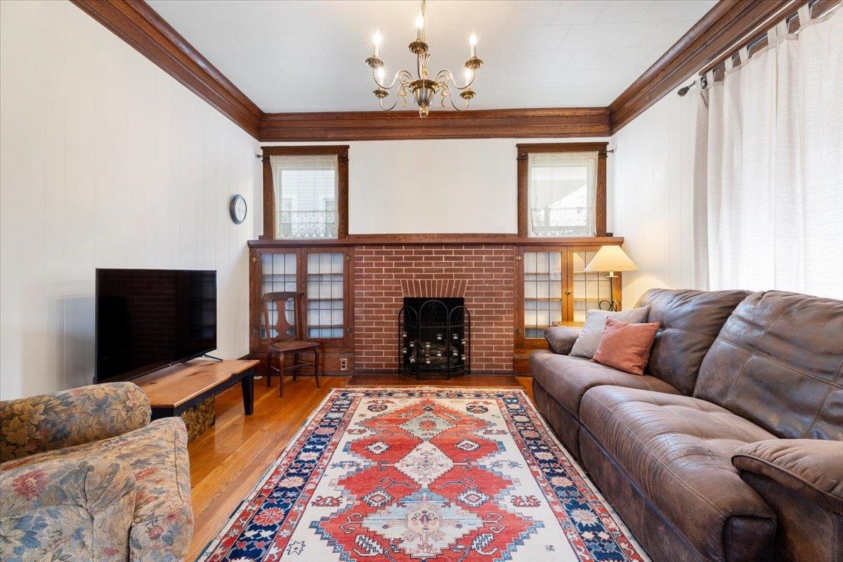 36 8th Street NW Pulaski VA 24301