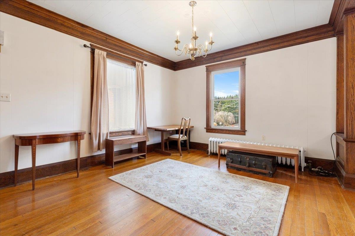 36 8th Street NW Pulaski VA 24301