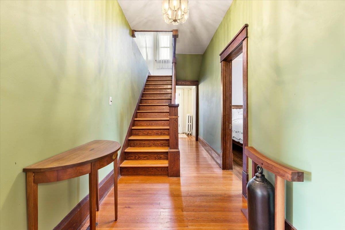 36 8th Street NW Pulaski VA 24301