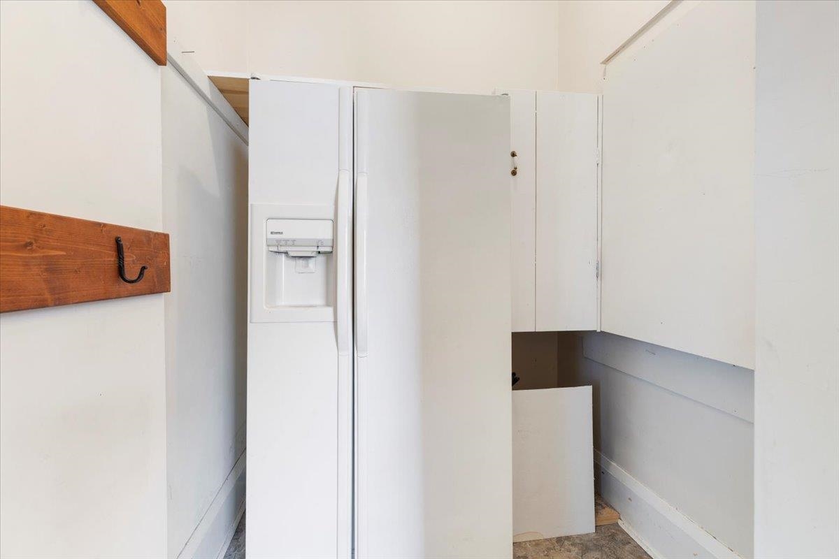 36 8th Street NW Pulaski VA 24301