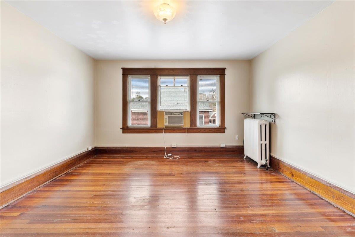 36 8th Street NW Pulaski VA 24301