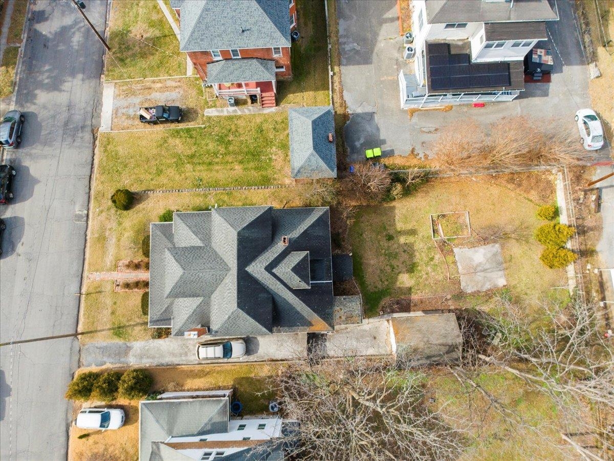 36 8th Street NW Pulaski VA 24301