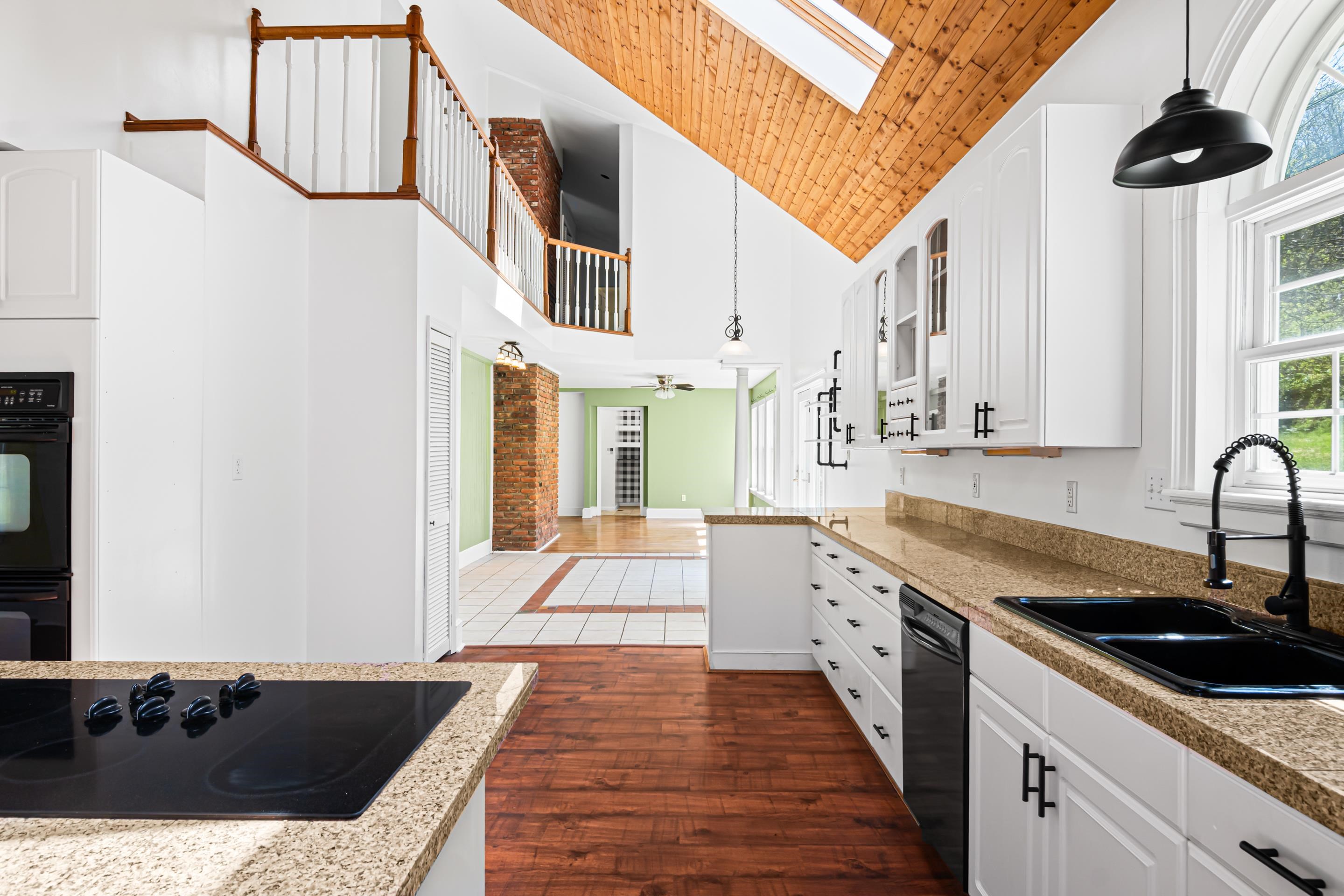 861 Slade Road Bluefield VA 24605