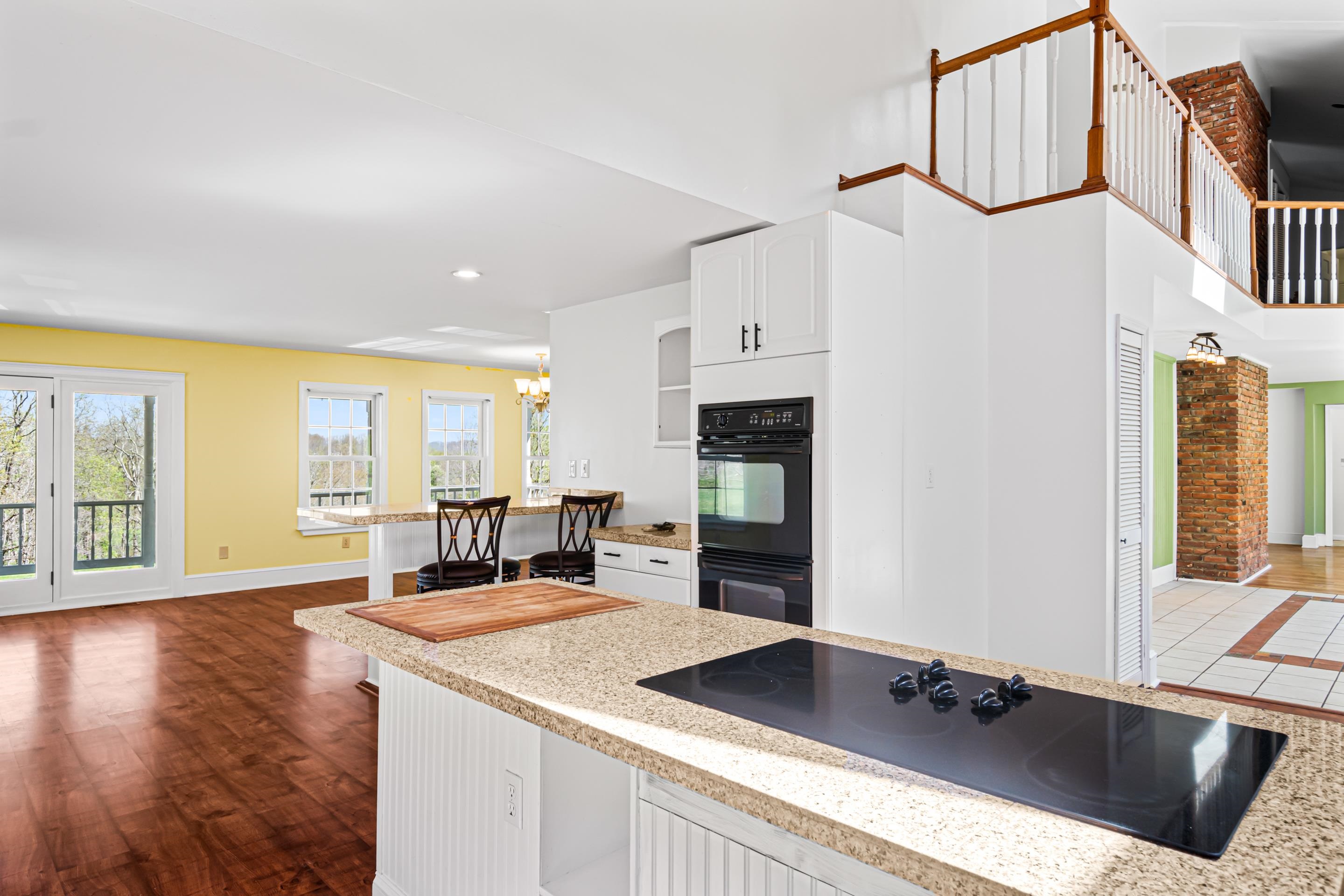 861 Slade Road Bluefield VA 24605