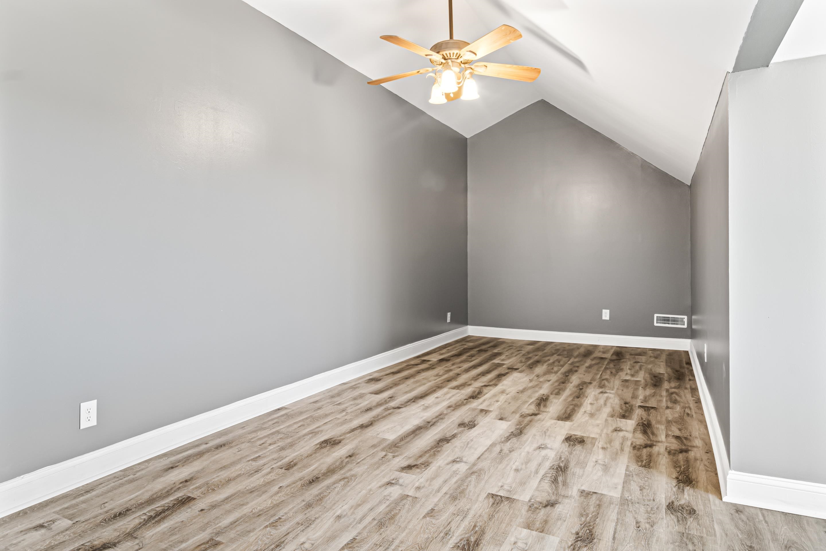 861 Slade Road Bluefield VA 24605