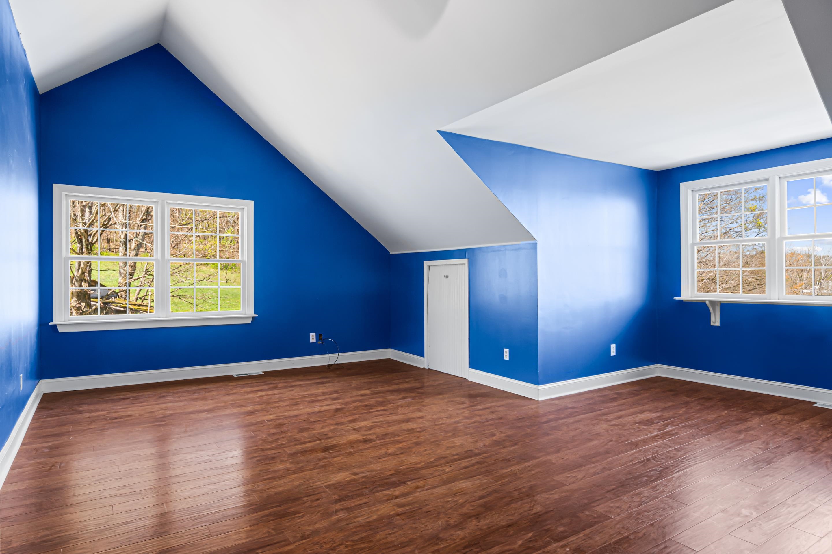 861 Slade Road Bluefield VA 24605