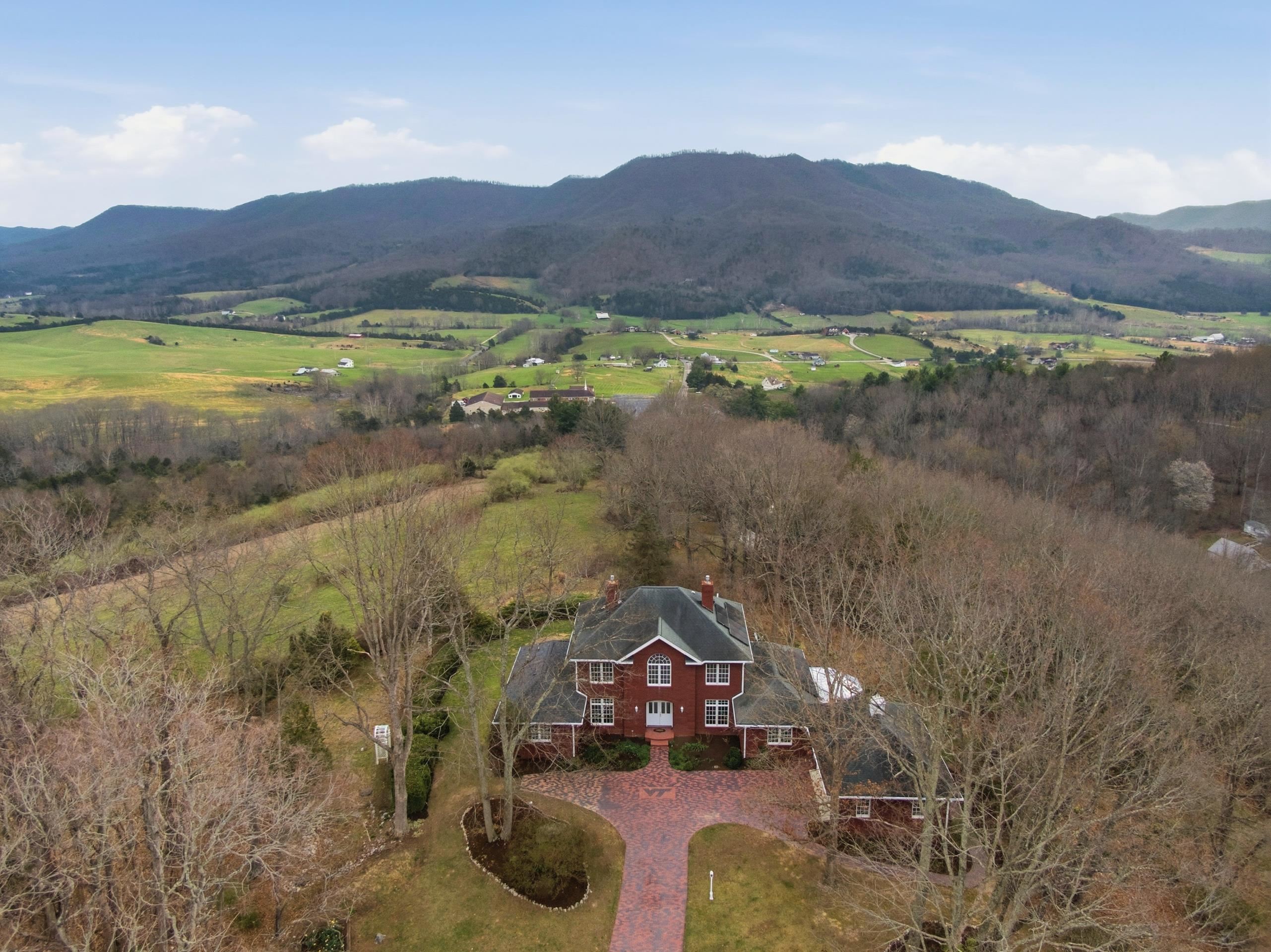 501 Mill Pointe Road Blacksburg VA 24060